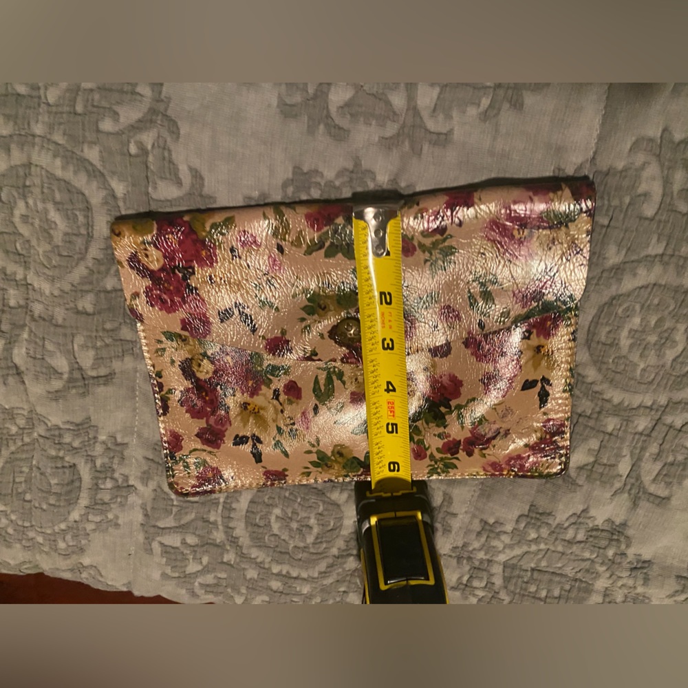 Patricia Nash Clutch Purse - Picture 6 of 6